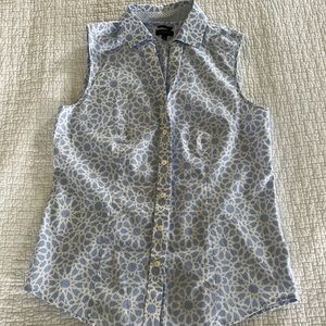 Sleeveless button down